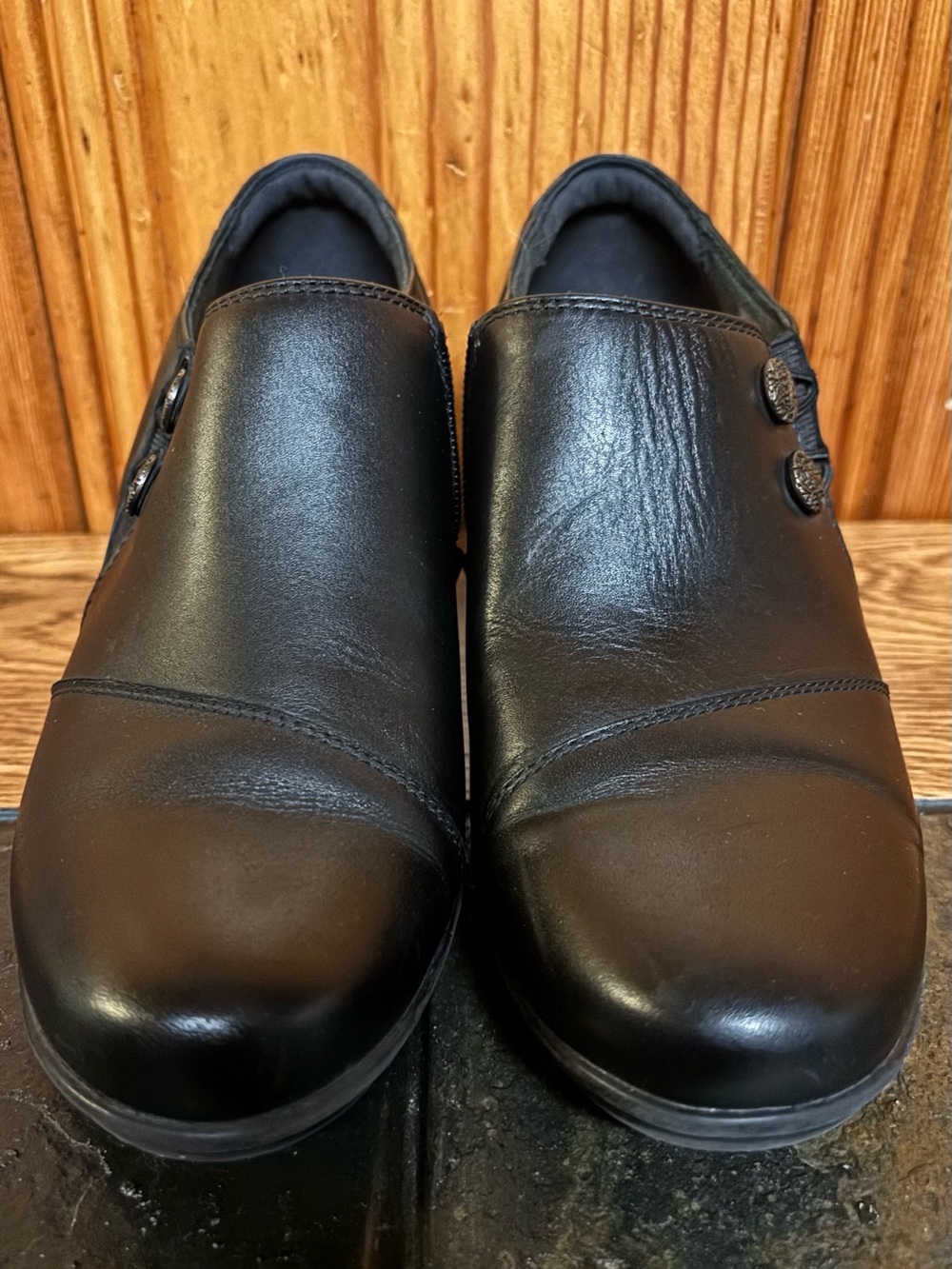 Clarks Women’s Emslie Warren Black Leather Booties Size 9M New